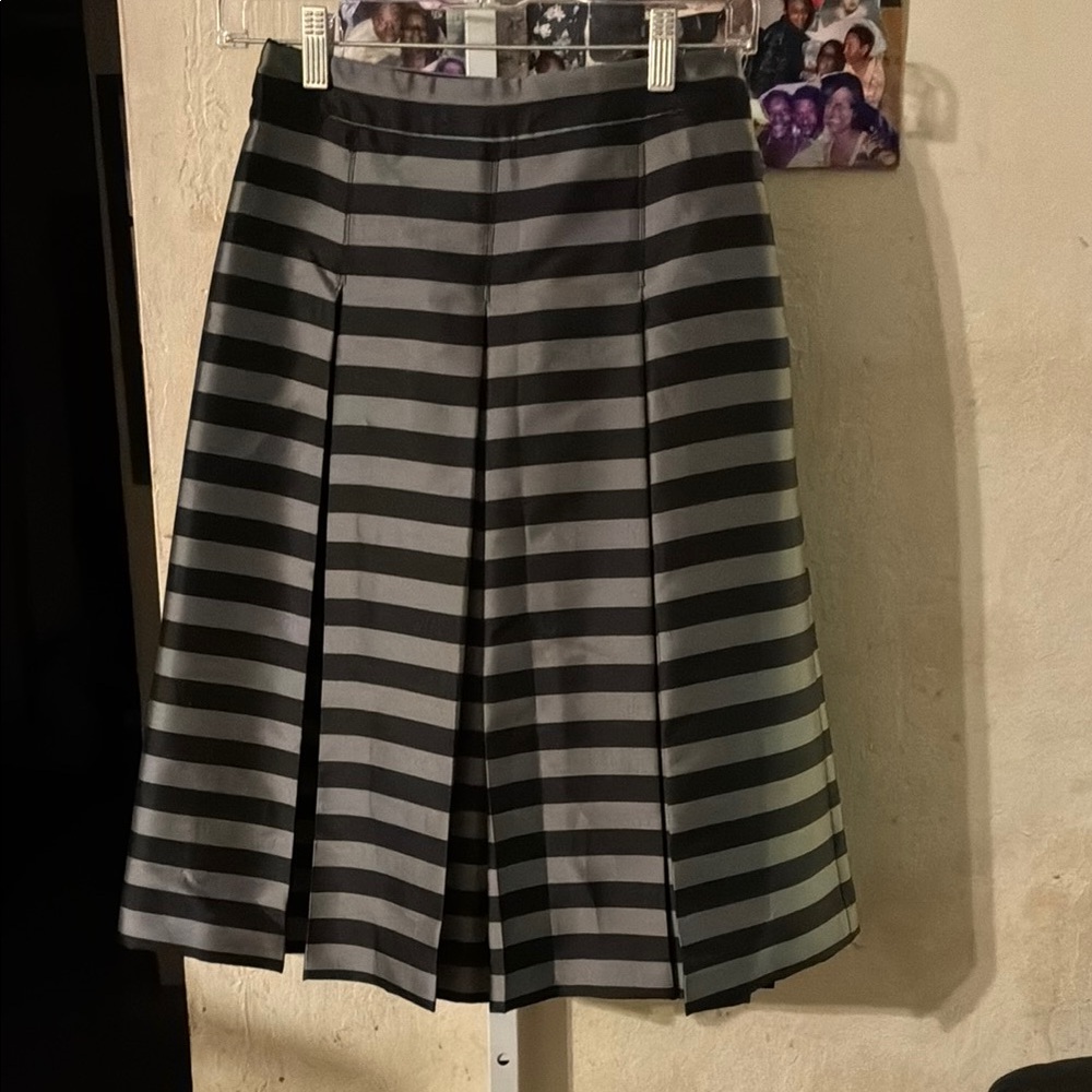 💥Halogen Black and Gray Striped A-Line Skirt NWOT